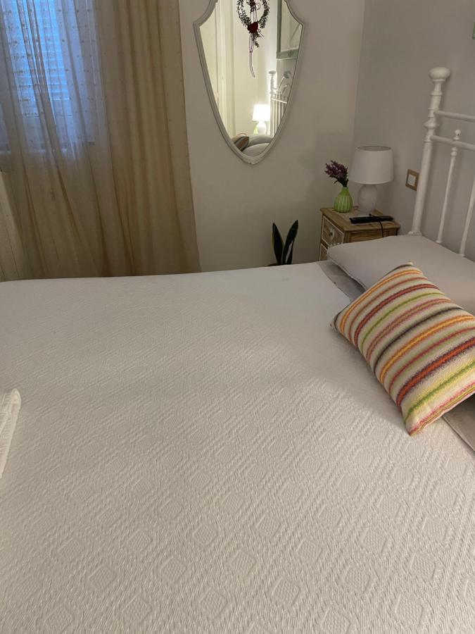 Il Cortiletto Apartment Taranto Bagian luar foto