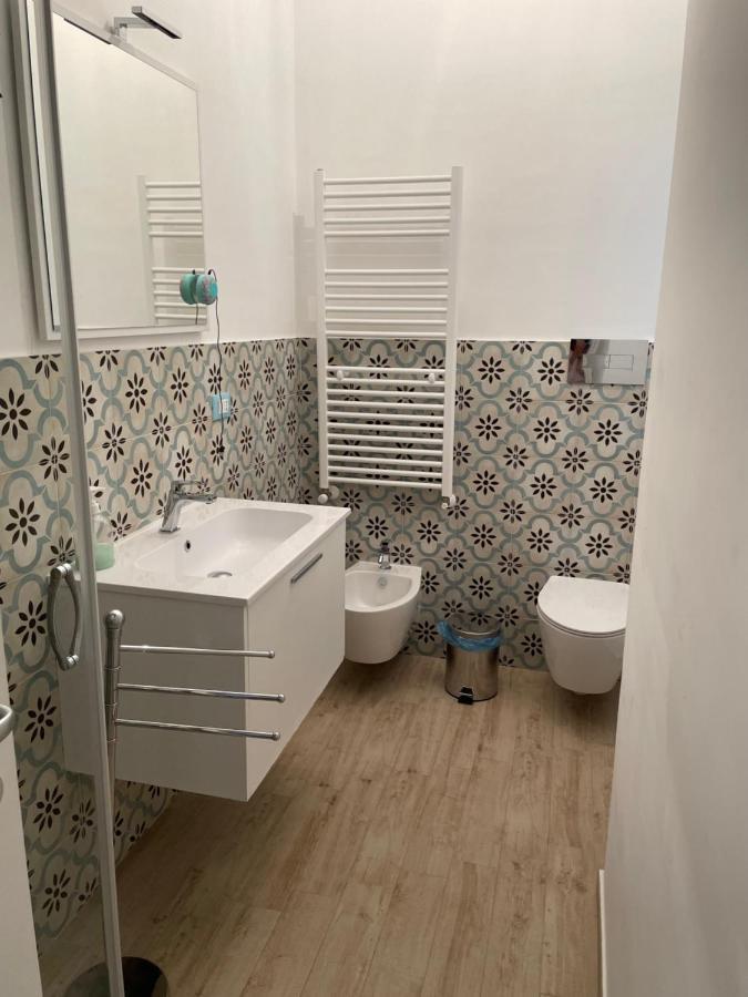 Il Cortiletto Apartment Taranto Bagian luar foto
